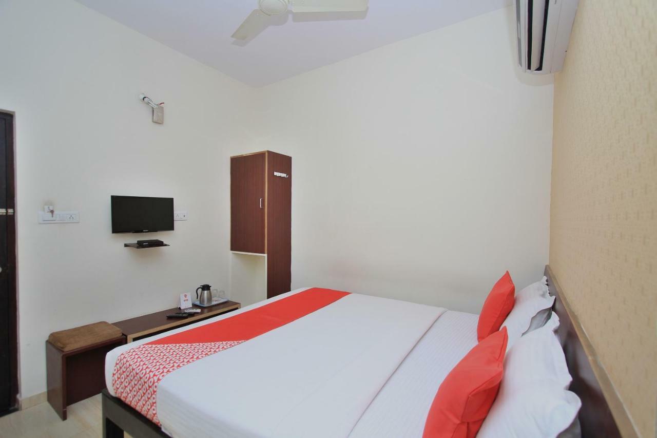 Oyo 2183 Hotel Fortune City Kammasandra ภายนอก รูปภาพ